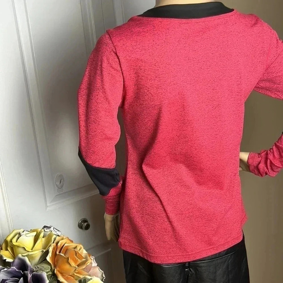 NWT reg 90$ Sofibella long sleeve T Shirt,top.
Colorblock,activewear,Athleisure - Picture 12 of 14